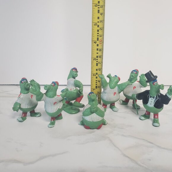 Vintage Collectable Philadelphia Philles Phanatic Mascot Mini Figures - Picture 2 of 16
